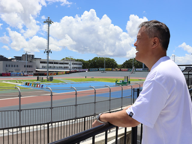 熊本競輪再開当日、観客のひとりとしてかつてのホームバンクを訪れた礒田さん