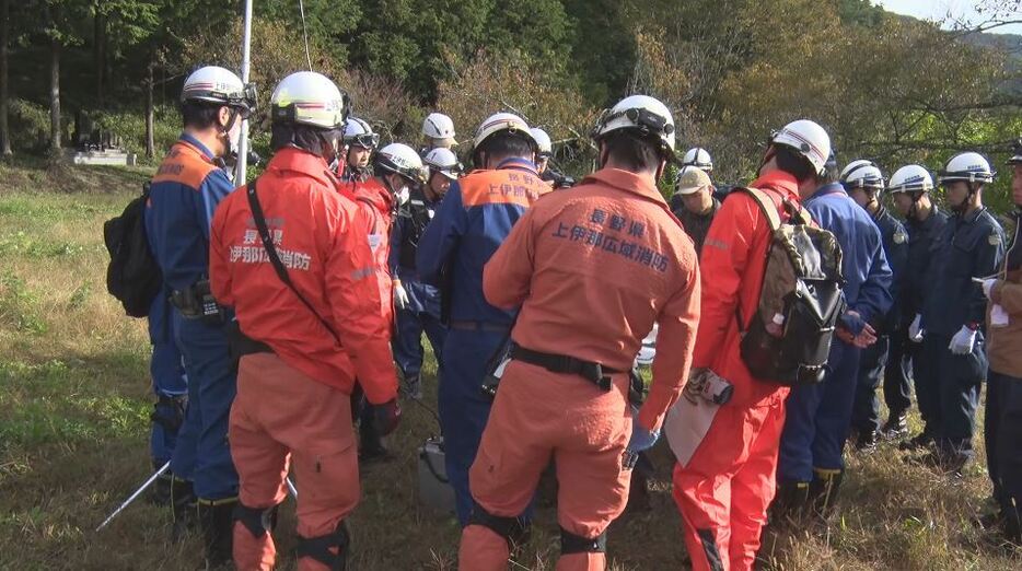 捜索活動（長野県辰野町）