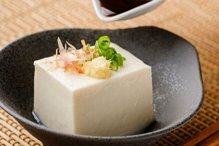 大豆が原料の豆腐（写真はイメージ）【写真：写真AC】