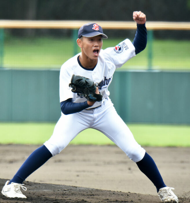 ２失点で完投した聖隷の高部陸