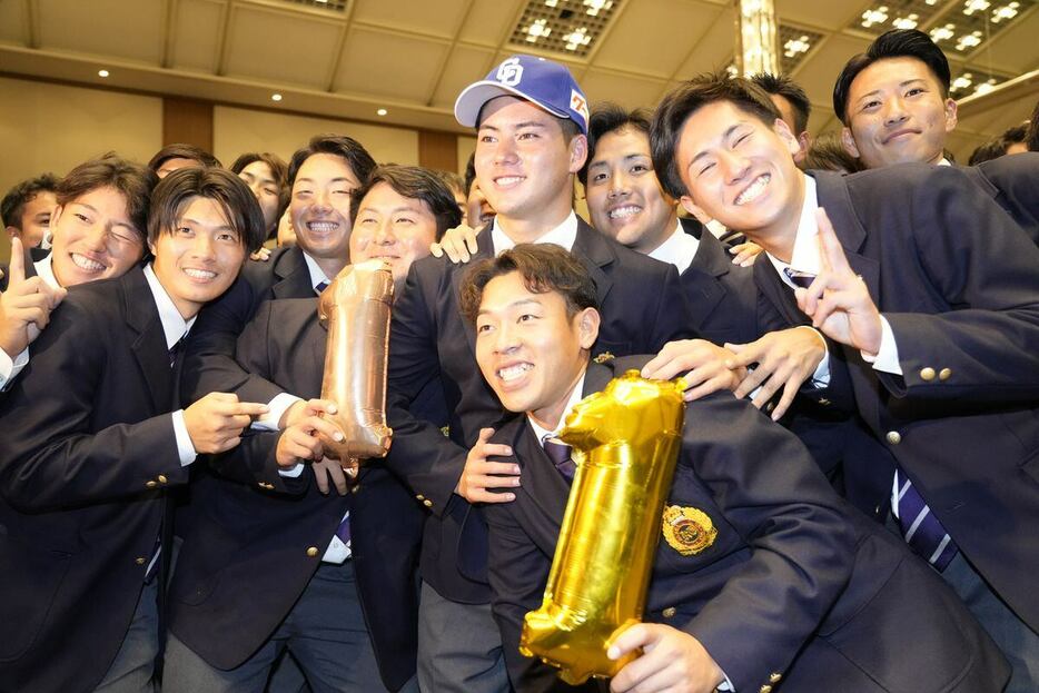 中日から1位指名を受けた関大・金丸＝関西大学（撮影・甘利慈）