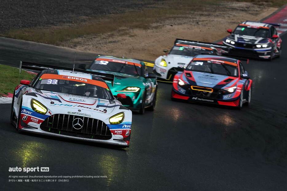 2024スーパー耐久第6戦岡山　グループ1総合優勝を飾ったCraft-Bamboo Racing Mercedes-AMG GT3（チェン・ディーン／太田格之進／オジェイダ・ジェイデン）