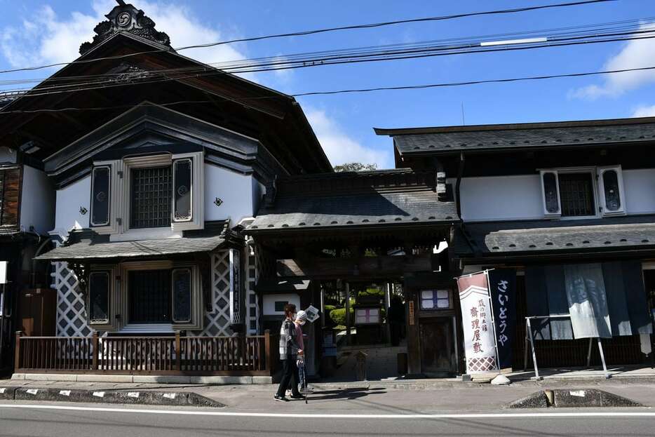 町のランドマークといわれる齋理屋敷。豪商、齋藤家の邸宅＝宮城県丸森町（菊池昭光撮影）