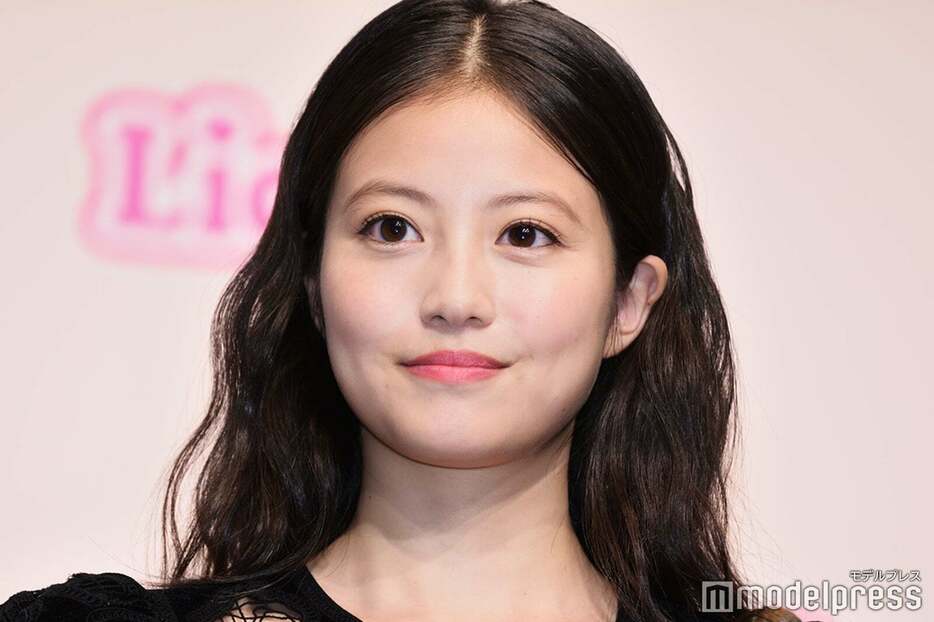 「今田美桜 リカちゃんのおともだち“みおちゃん”」デビュー記者発表会に出席した今田美桜