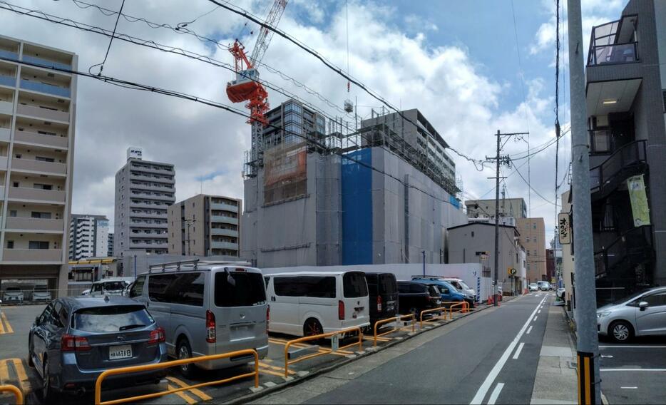 「プラウドタワー名駅」現地南側（筆者撮影）