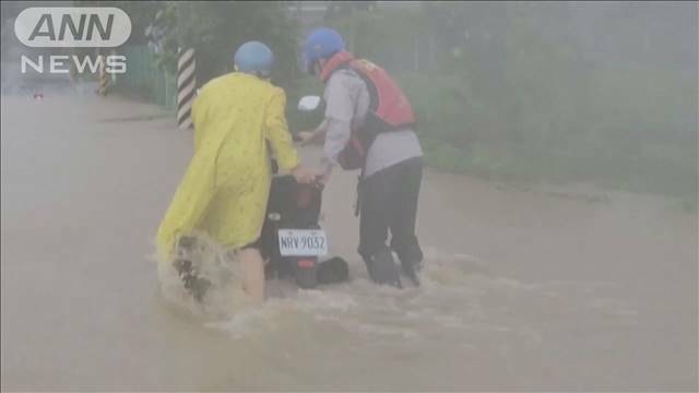 "台風21号　台湾で1人死亡73人けが　1日午前にかけて強風続く"