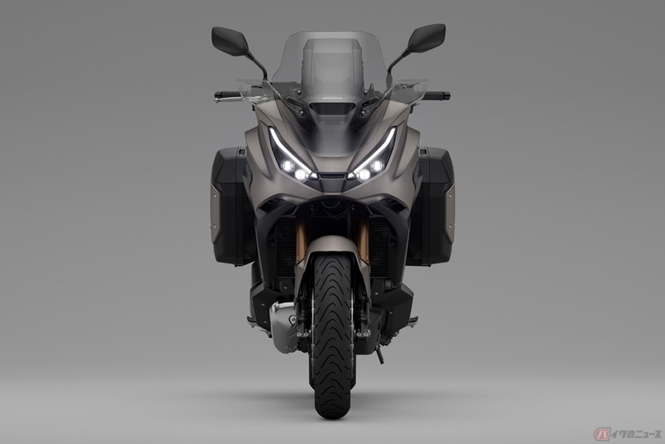 ホンダ「NT1100DCT ES」2025年モデル