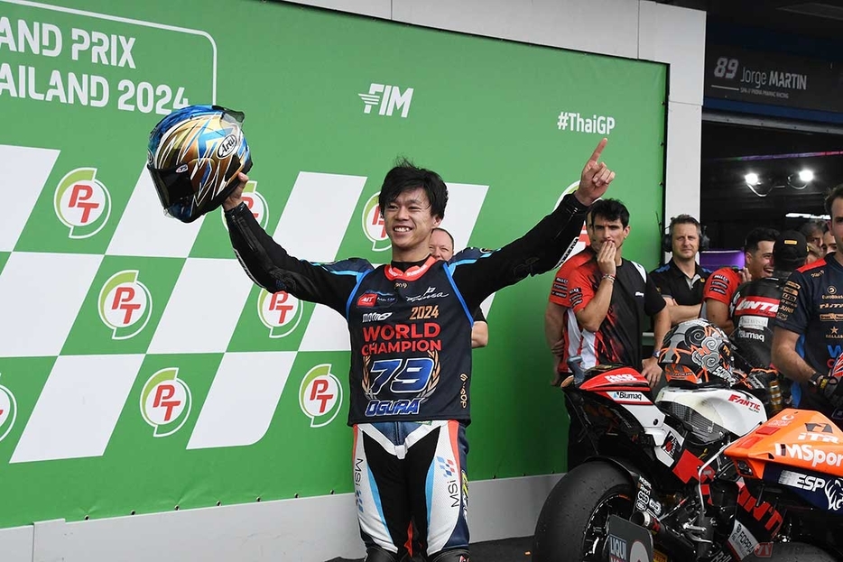 【MotoGP第18戦タイGP】Moto2チャンピオンが決定し、輝いた小椋選手の笑顔