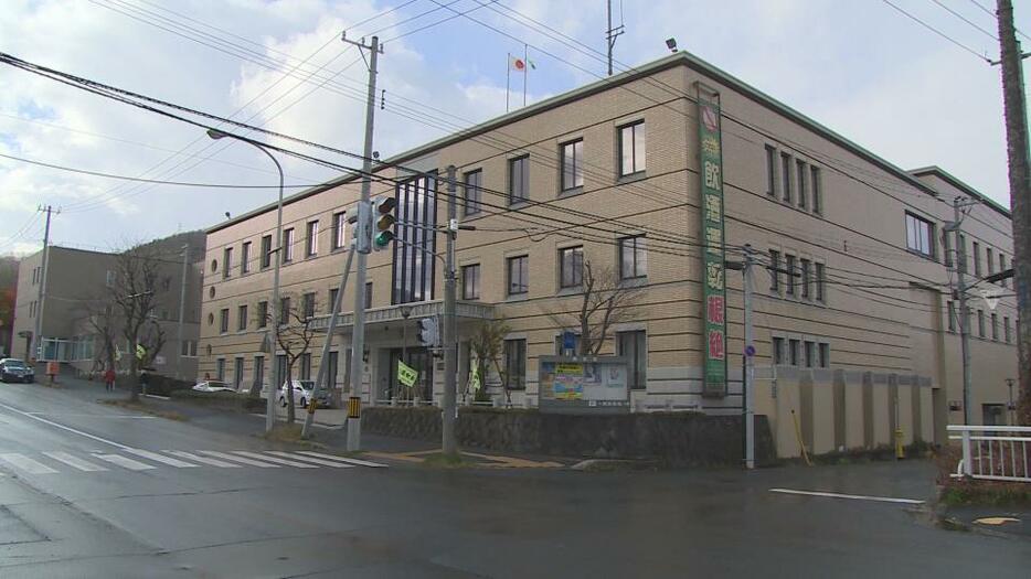 傷害の疑いで40代母親を逮捕した小樽警察署