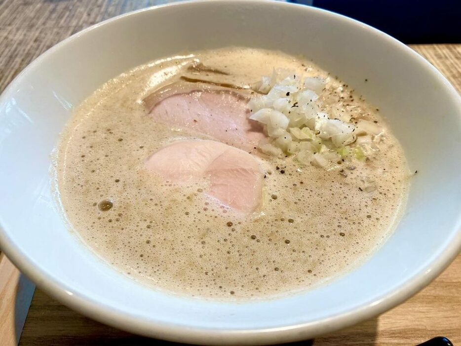 「カプチーノラーメン」　1,200円