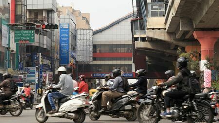 インドの民主主義の課題についてまとめました（写真：Anesthesia／PIXTA）