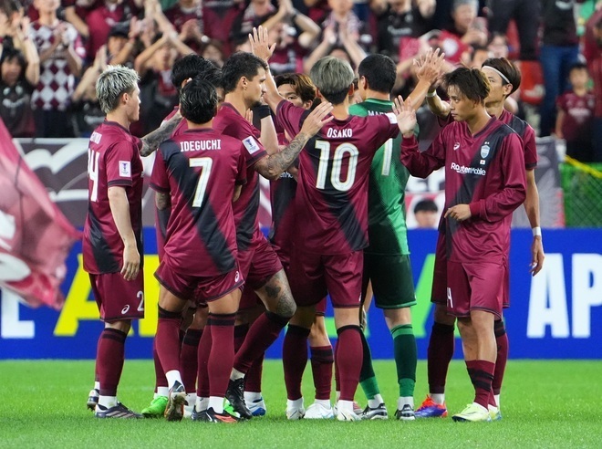 蔚山に快勝した神戸。写真：田中研治（サッカーダイジェスト写真部）