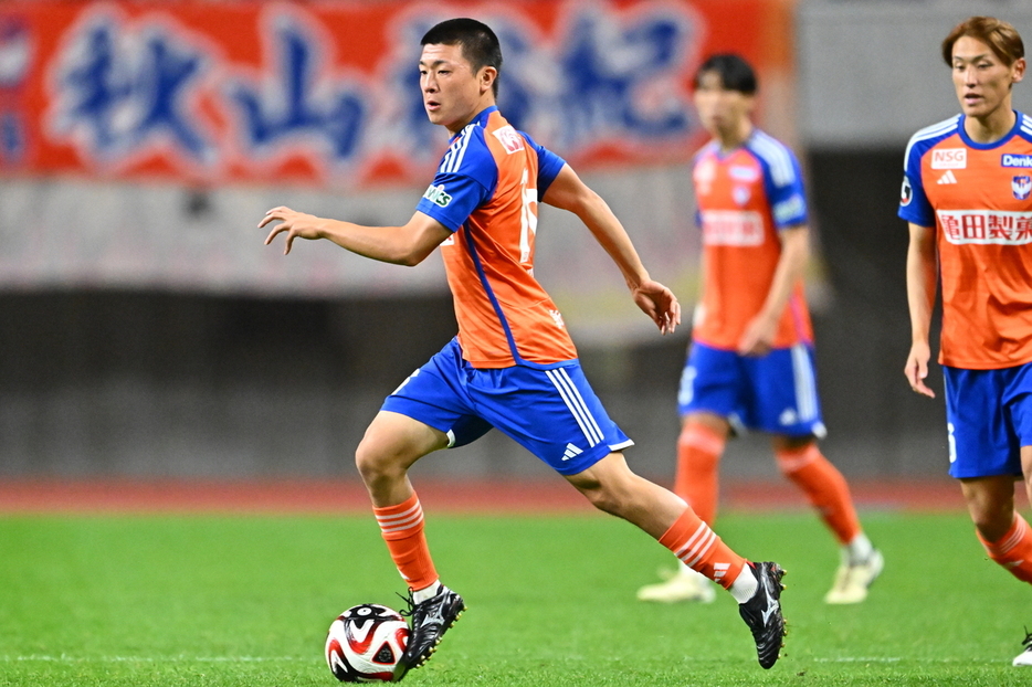 ファイナル進出へ、意欲を見せる新潟の小見洋太（写真◎J.LEAGUE）