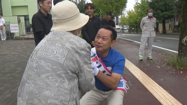 新宮市での二階氏の選挙活動（16日）