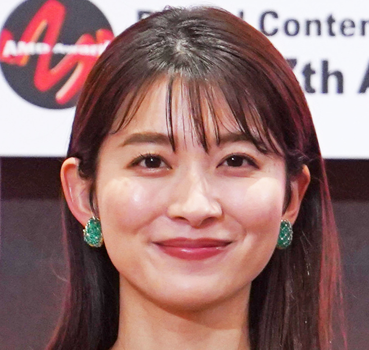 山本里菜（2022年3月撮影）