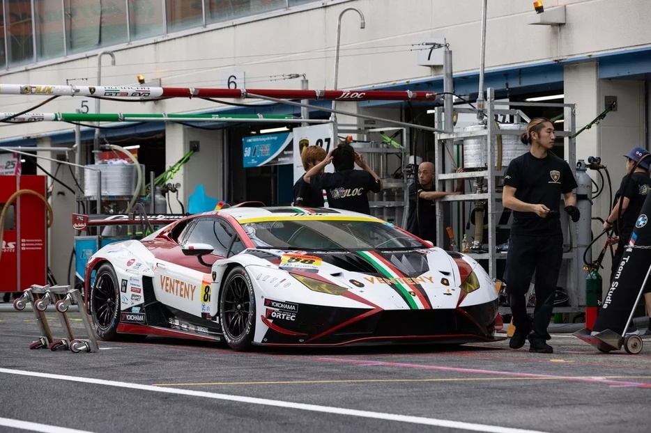 #88 VENTENY Lamborghini GT3