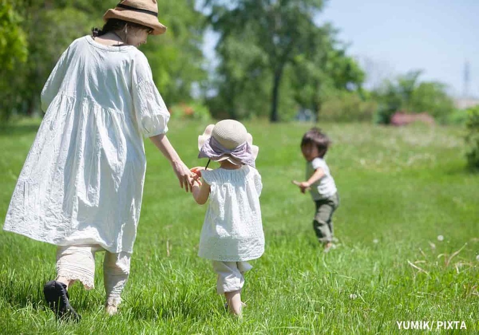 子どもの五感に残る「原体験」のつくり方を、いしいおうこ先生の著書よりご紹介します。