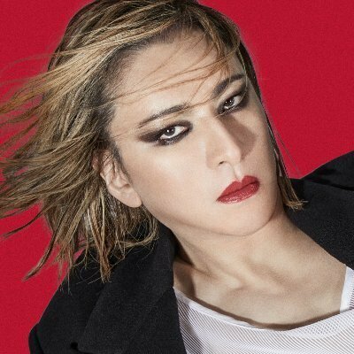 YOSHIKI（X@YoshikiOfficialより）