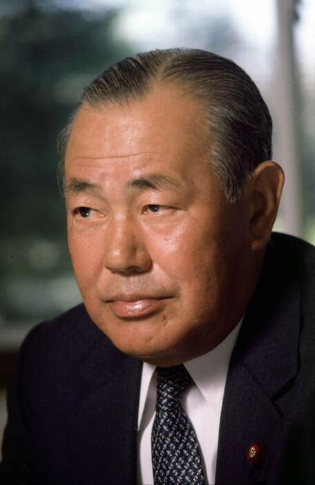 「日本列島改造論」を掲げた田中角栄首相（1981年4月撮影）