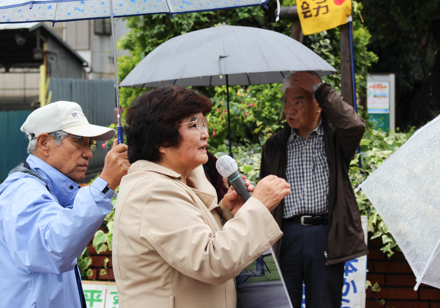 基地反対運動に取り組む代表の高橋美枝子さん