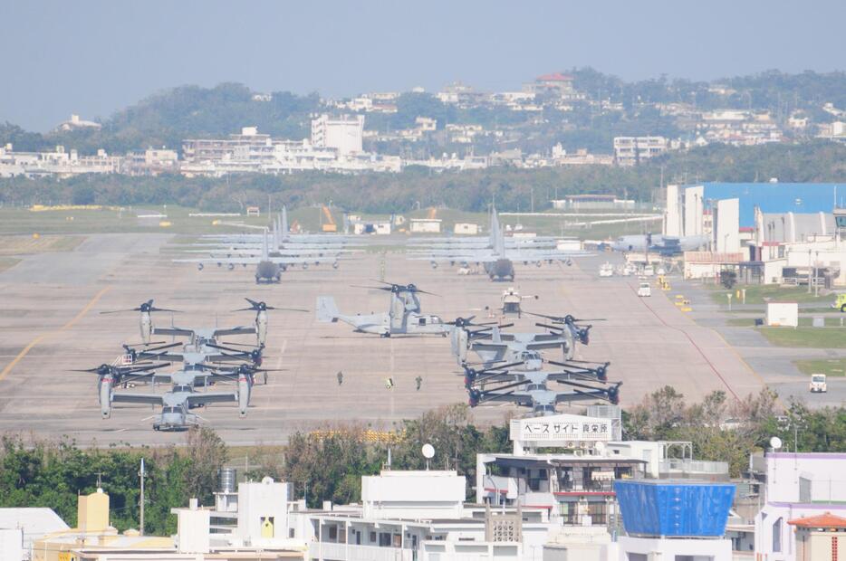 沖縄県・宜野湾市にある米軍普天間飛行場（読者提供）