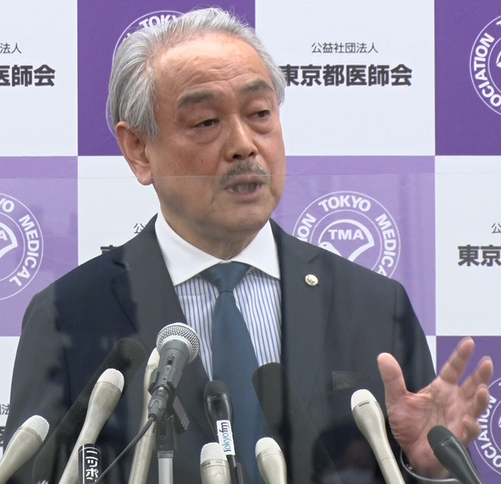 「新規感染者が1日1000人という数になると、もう東京の医療は持たないだろうという考えを持っている」と尾崎会長