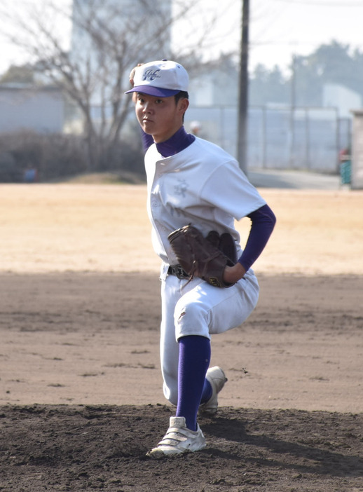 東播磨の衣川将太選手（２年）＝兵庫県立東播磨高校で、後藤奈緒撮影