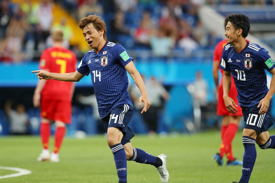 ロシアW杯で活躍した乾と香川はなぜ招集されなかったのか？（写真：長田洋平/アフロスポーツ）