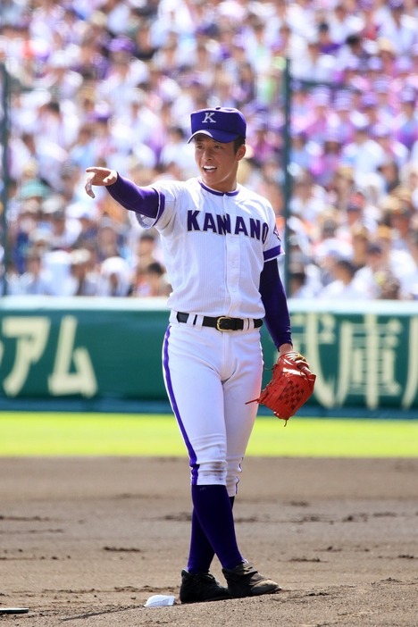 [写真]今夏の甲子園で準優勝した金足農業の吉田輝星投手（岡沢克郎/アフロ）