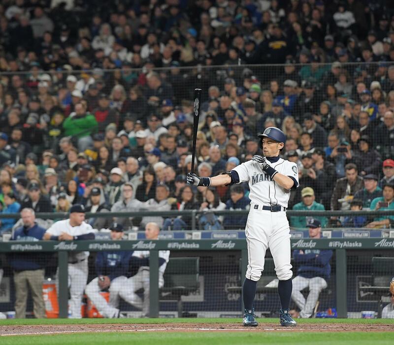 イチローが来年3月に東京ドームで現役復帰(写真・アフロ）