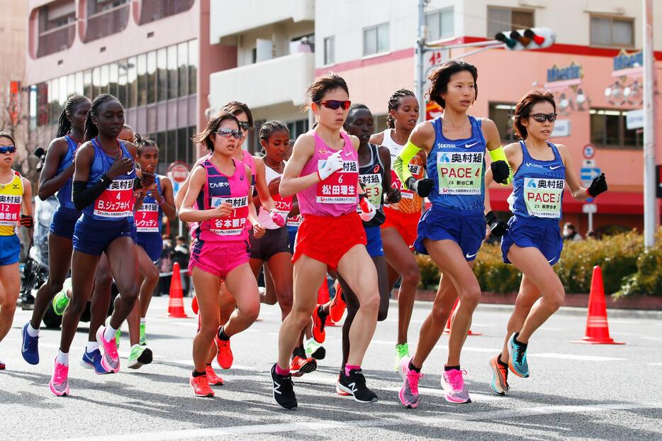 大阪国際女子マラソンが大会10日前に異例のコース変更に踏み切ったが日本新記録誕生の可能性が高まった（写真は昨年のレース：森田直樹/アフロスポーツ）