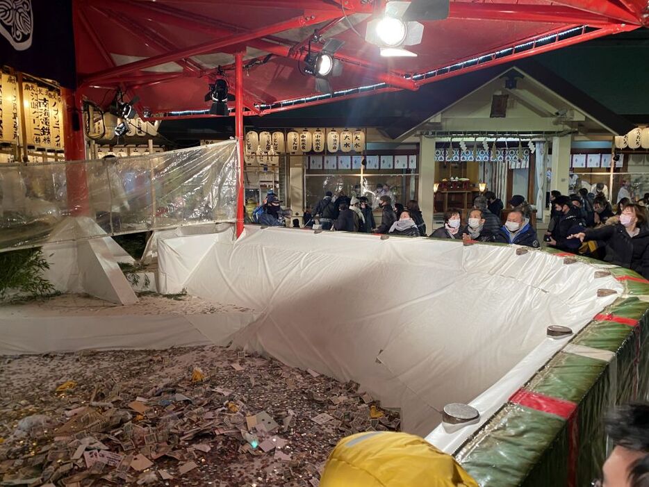 今宮戎神社、さい銭周辺