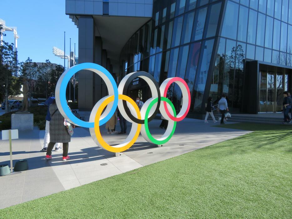 開催是非が問われている東京五輪について世界陸連のコー会長が「無観客しかない」と発言すれば、豪州首相は「日本は中止のプレシャーを受けている」と語った