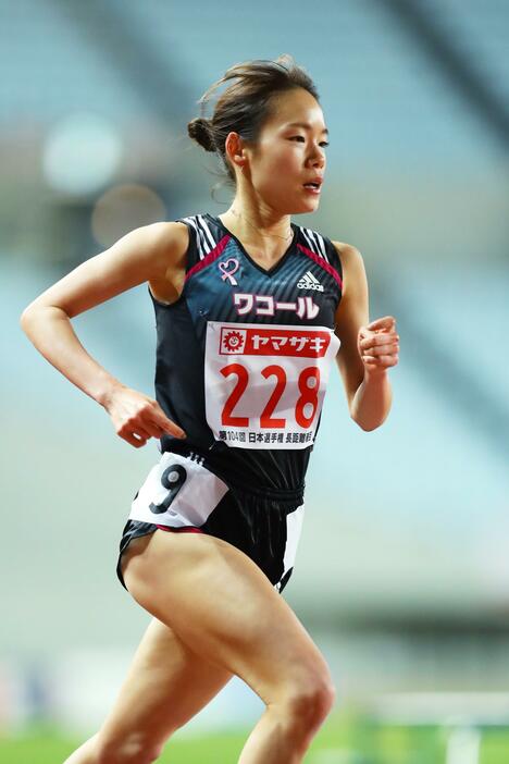 大阪国際女子マラソンに出場する東京五輪代表の一山麻緒が日本記録更新を宣言した（写真：森田直樹/アフロスポーツ）