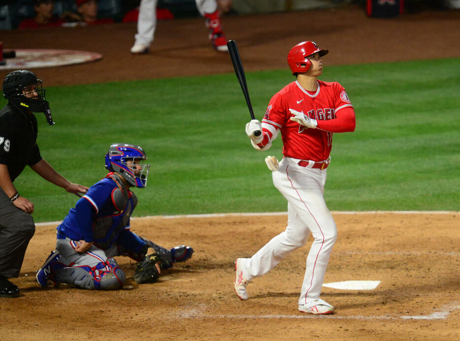 大谷翔平が6試合ぶりの15号3ラン。全米メディアは約188キロの打球速度に注目した（写真：USA TODAY Sports/ロイター/アフロ）