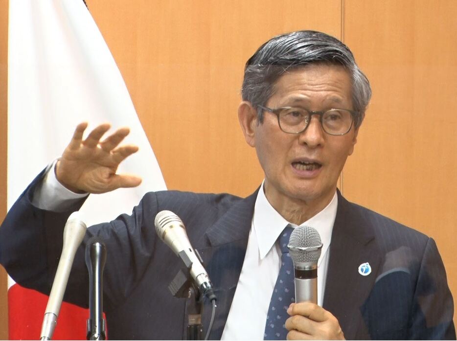 [画像]会見する尾身会長