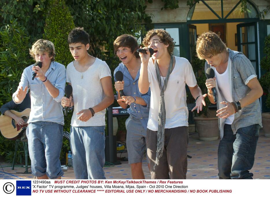 結成当初のOne Direction＝2010年8月30日（REX　FEATURES/アフロ）