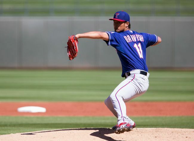 3月5日のオープン戦 この後肘に違和感を訴え降板した（写真：USA TODAY Sports/アフロ）