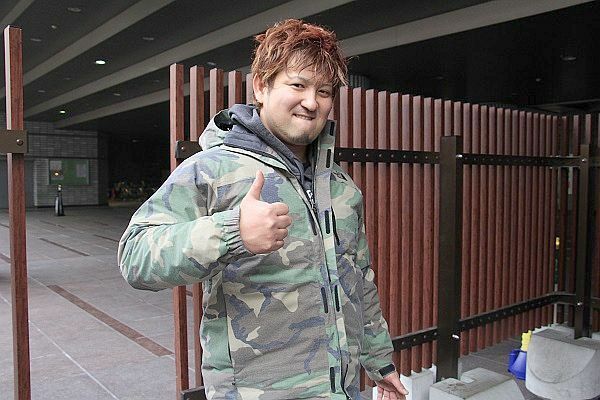 [写真]試合後は明るいキャラの「エッちゃん」=ボディメーカーコロシアムで