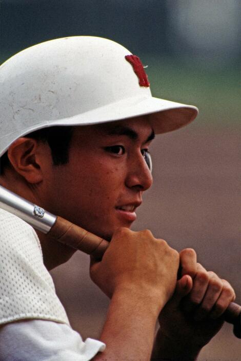 「甲子園のアイドル」となった早稲田実業の荒木大輔（写真：岡沢克郎／アフロ）