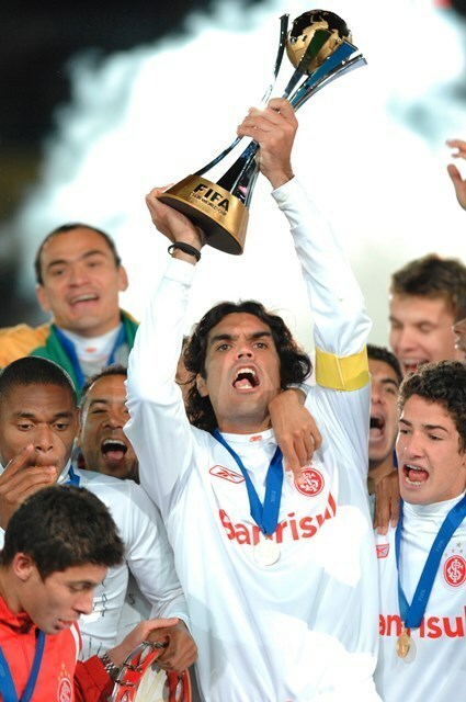 2006FIFAクラブW杯　SCインテルナシオナルがバルセロナ下し優勝＝2006年12月17日（アフロ）