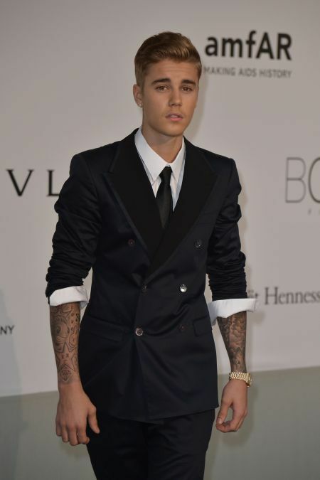 「第67回カンヌ国際映画祭」会期中に開催された米国エイズ研究財団主催のチャリティ・ガラ「第21回Cinema Against AIDS」に出席した歌手のジャスティン・ビーバー（Justin Bieber、2014年5月22日撮影）(c)AFP/ALBERTO PIZZOLI