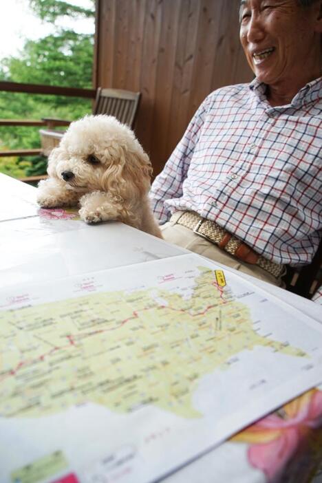 [写真]アメリカ横断旅行を語る小川丈三さん