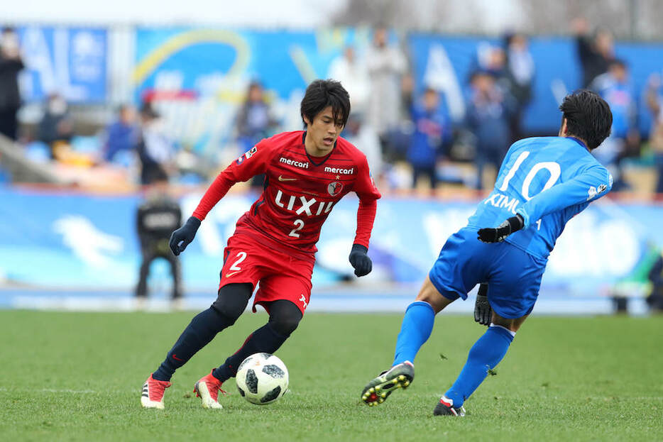 ハリルから西野への体制交代は、内田篤人のW杯復帰にどんな影響を与えるのだろうか写真・アフロスポーツ）