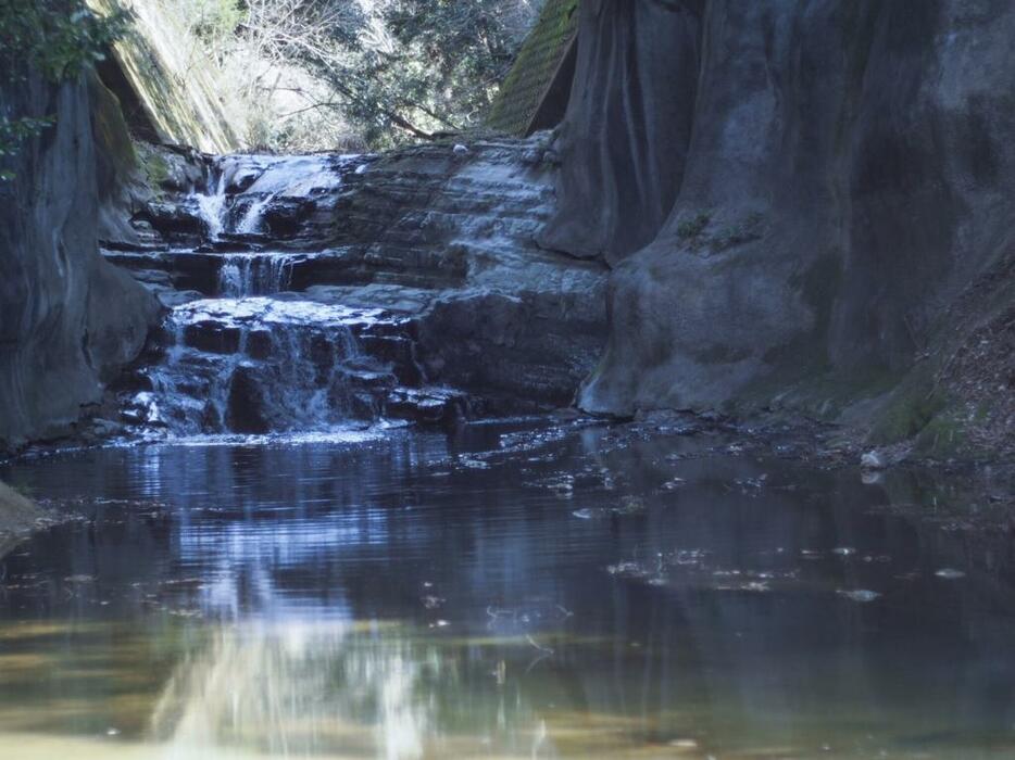全国区の観光スポットとして知られるようになった「濃溝の滝」