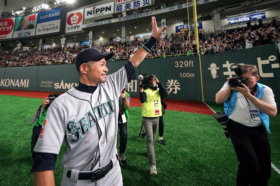 イチローはいつ引退を決断したのか？その裏には衝撃の事実が（写真：USA TODAY Sports/ロイター/アフロ）