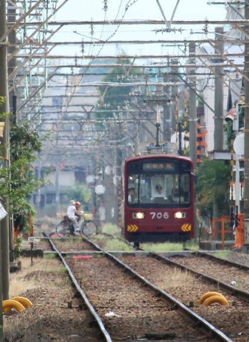 [写真]処暑の大阪は厳しい残暑＝23日午後、大阪市西成区で(撮影:柳曽文隆)