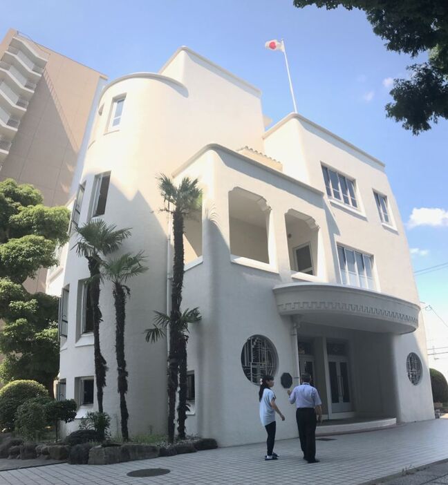 [写真]1934年に建てられた清香会館=大阪府立夕陽丘高等学校で（撮影：柳曽文隆）