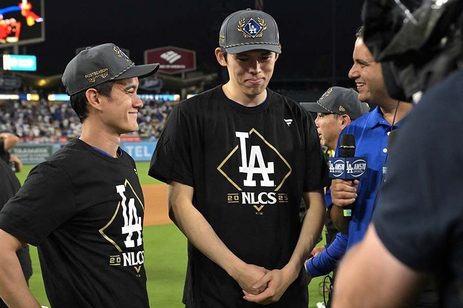 完売　佐々木朗希　完全試合 Tシャツ 2枚セット L 完売 佐々木朗希 完全試合 Tシャツ 2枚セット L