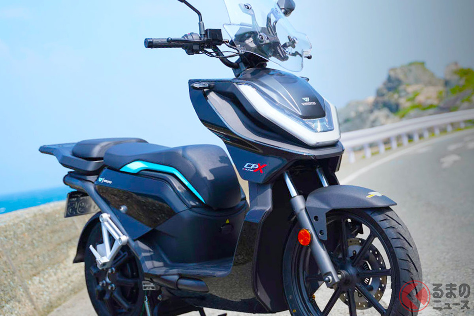 250ccクラス最強の“爆速スクーター”新型「VMOTO CPX